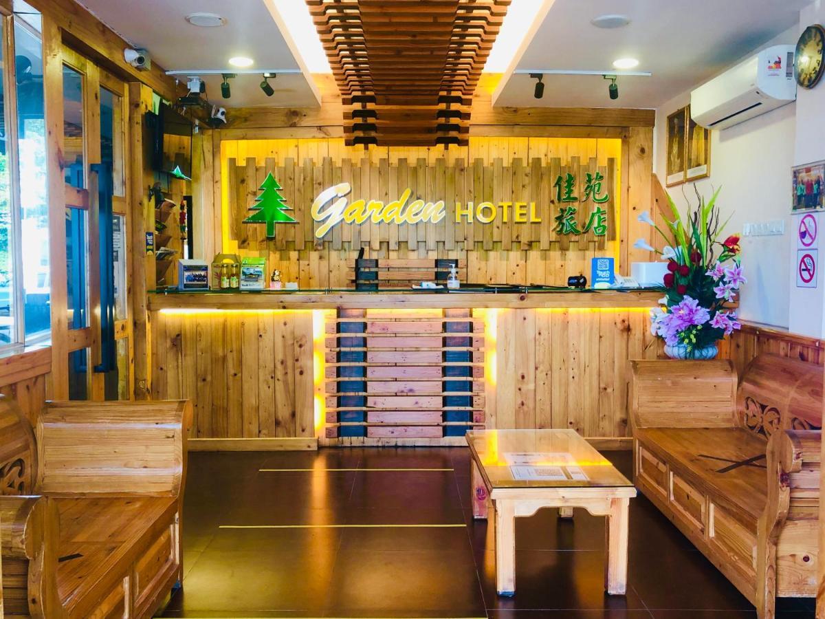 Semerah Garden Hotel Pontian Kecil Exterior foto