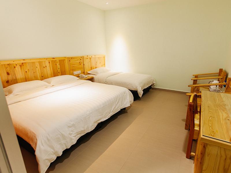 Semerah Garden Hotel Pontian Kecil Exterior foto